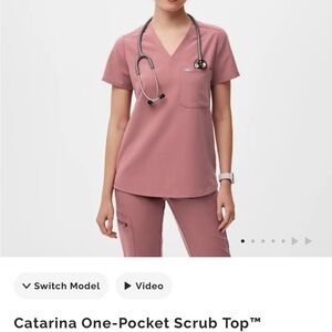 FIGS Mauve Catarina Scrub Top